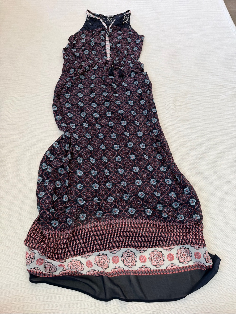 DR2 Sleeveless Boho Maxi Dress in Navy and Burgundy BeS1